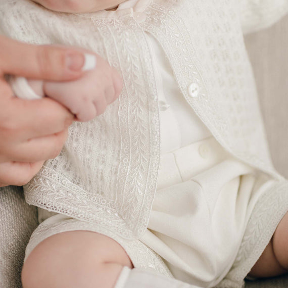 Oliver Ivory Knit sweater detail