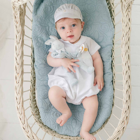 Oscar Silly Bunny Buddy | Pacifier Holder